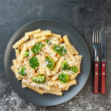 Veggie Alfredo Pasta